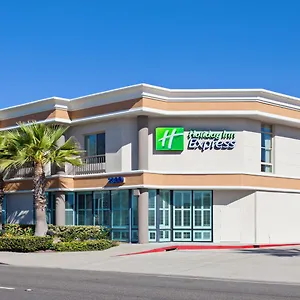 https://holiday-inn-express-newport-beach.topanaheimhotels.com