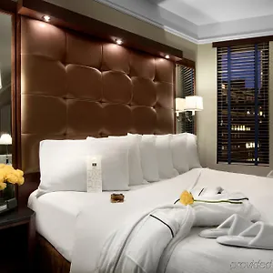 https://hotel-chandler.us-newyorkcity.com